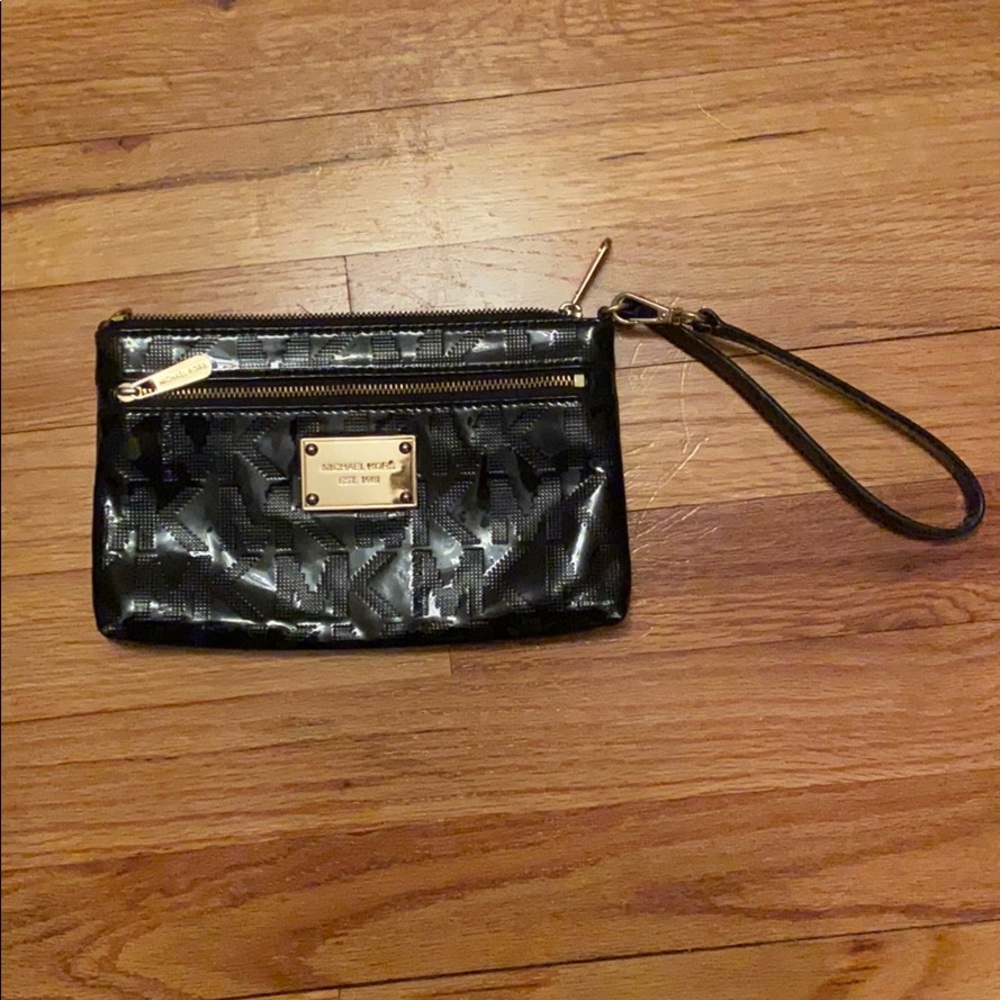 Michael Kors Wristlet